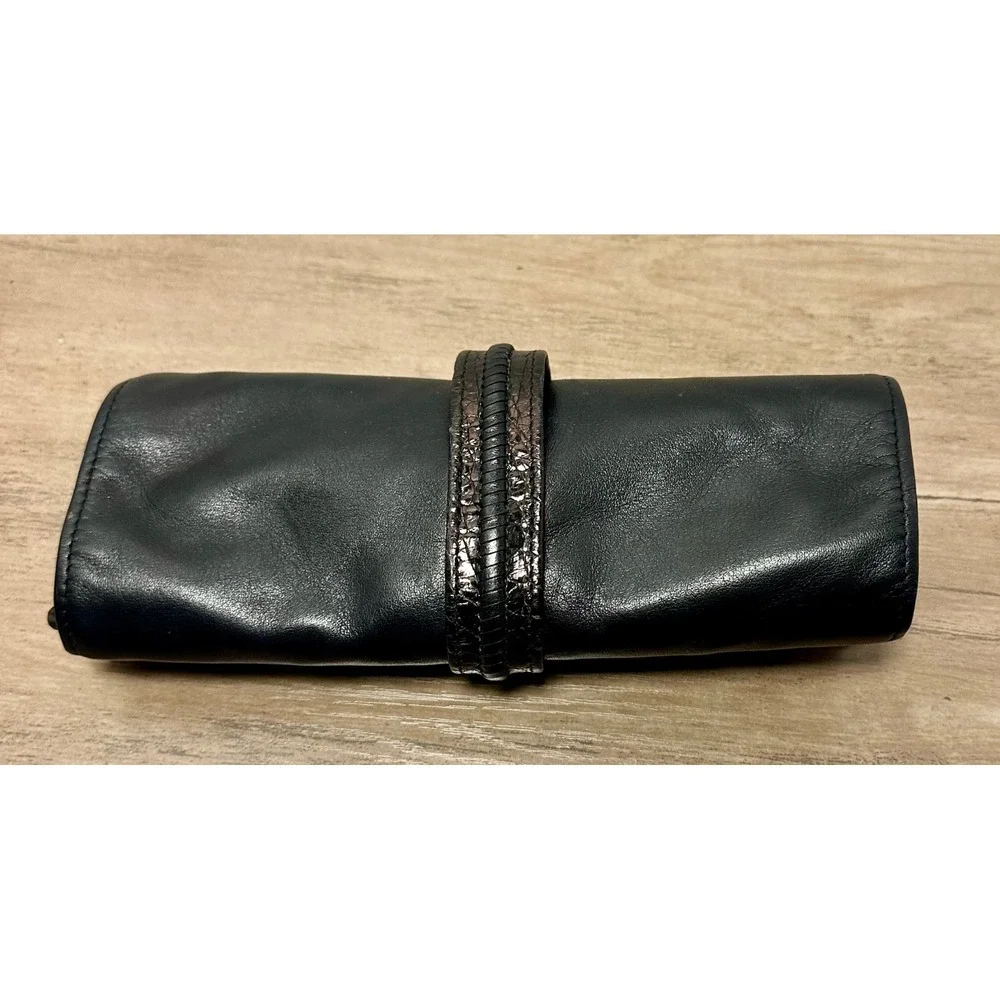 Brighton Black Leather Jewelry Organizer Roll Travel Heart‎ Charm Snap Closure